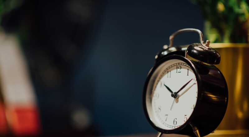 découvrez notre sélection de montres éclectiques et modernes, alliant style et précision. trouvez l'horloge parfaite pour votre intérieur ou un cadeau unique, adapté à tous les goûts et budget.