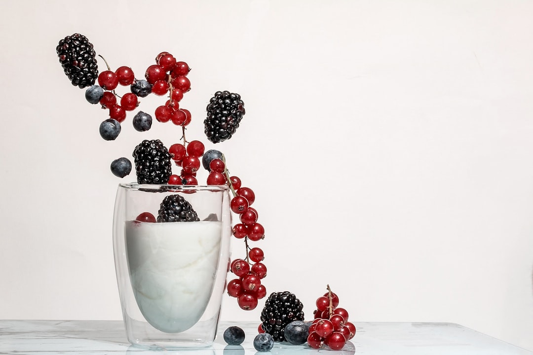 découvrez tout ce qu'il faut savoir sur les calories : leur rôle dans la nutrition, comment les comptabiliser pour une alimentation équilibrée et des conseils pour les gérer efficacement dans votre quotidien.