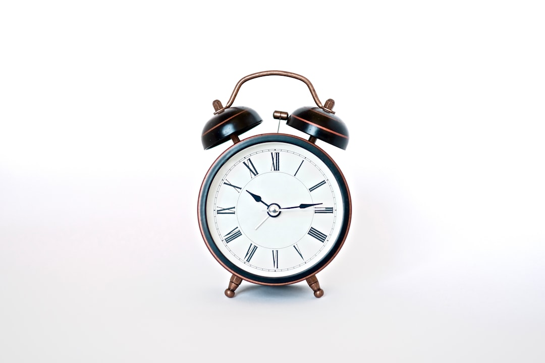 découvrez notre collection unique de montres alliant élégance et fonctionnalité. que ce soit pour un usage quotidien ou une occasion spéciale, nos horloges et montres s'adaptent à tous les styles. ne ratez pas l'opportunité de donner le temps un nouveau visage!