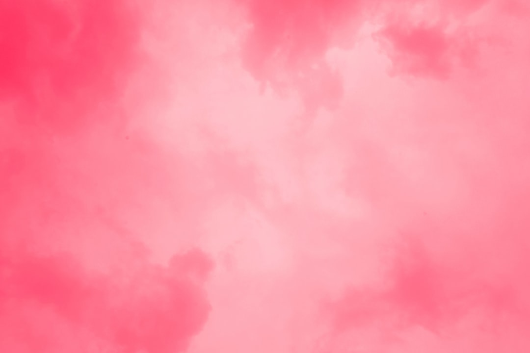 découvrez les meilleures combinaisons de couleurs pour améliorer vos projets créatifs. explorez des palettes modernes et classiques qui apportent style et harmonie à vos créations.