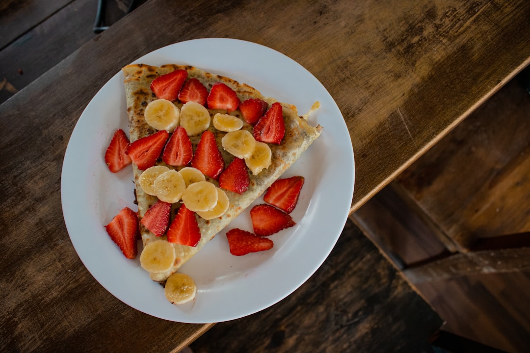 découvrez des recettes de crêpes irrésistibles pour ravir vos papilles. que vous préfériez les crêpes sucrées ou salées, apprenez à les préparer facilement et à les personnaliser selon vos envies. idéales pour les petits déjeuners, les desserts ou les repas, ces crêpes feront le bonheur de toute la famille!