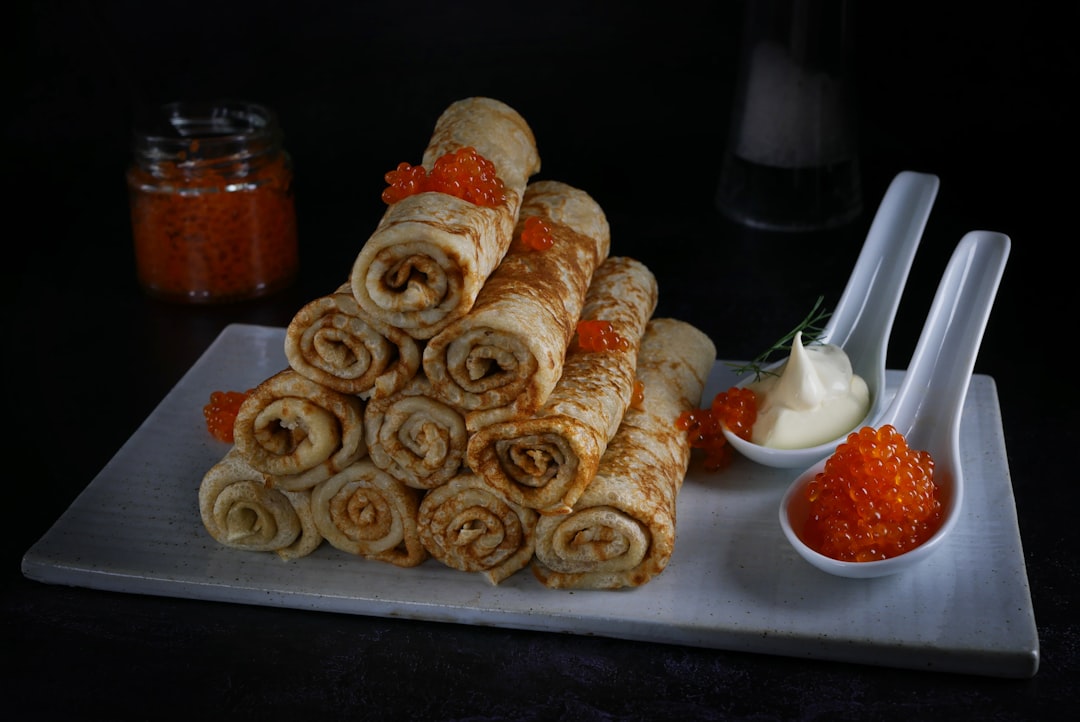découvrez une délicieuse sélection de recettes de crêpes, sucrées ou salées, parfaites pour toutes les occasions. éveillez vos papilles avec des préparations simples et savoureuses qui raviront petits et grands.