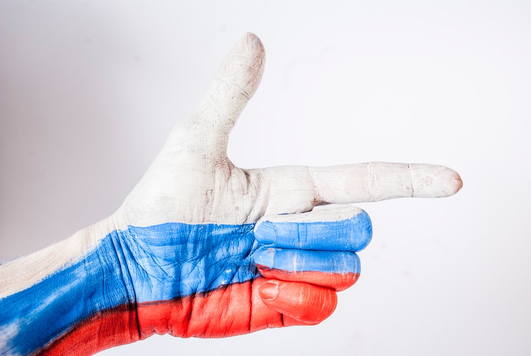 découvrez le monde captivant de tricolor : une expérience unique qui célèbre la beauté et la diversité des couleurs, des cultures et des traditions. plongez dans notre univers vibrant et laissez-vous inspirer par une palette d'idées et d'histoires fascinantes.