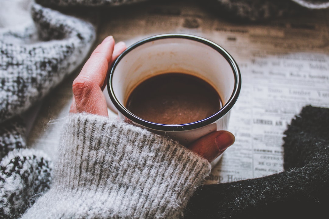 découvrez la magie de l'hiver avec des conseils sur les activités à faire, les modes de vie saisonniers et les destinations idéales pour profiter pleinement de cette belle saison. plongez dans l'ambiance chaleureuse des fêtes d'hiver et laissez-vous séduire par les paysages enneigés.
