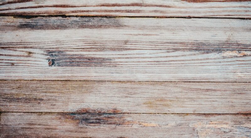 découvrez nos services de restauration de bois, alliant expertise et savoir-faire pour redonner vie à vos meubles et structures en bois. transformez l'ancien en un nouveau chef-d'œuvre grâce à notre technique de restauration professionnelle.