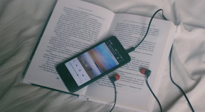découvrez tout ce qu'il faut savoir sur les accusés de réception de lecture : comment fonctionnent-ils, leur impact sur la confidentialité, et comment les gérer sur vos applications de messagerie préférées.
