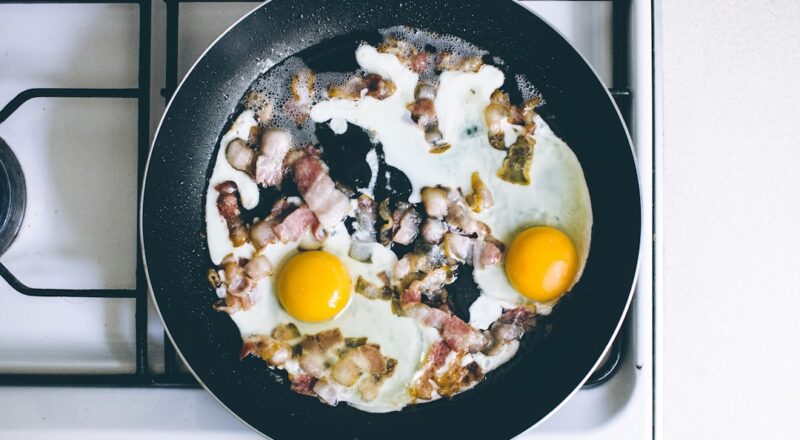 découvrez tout ce qu'il faut savoir sur la fraîcheur des œufs : astuces pour vérifier leur qualité, conseils de conservation et bienfaits pour votre santé. assurez-vous de toujours cuisiner avec des œufs frais pour des plats savoureux et nutritifs.
