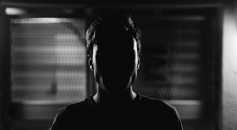 découvrez l'univers des témoins de jéhovah : doctrine, croyances, pratiques et organisation. apprenez-en davantage sur leur engagement spirituel et leur vision du monde.