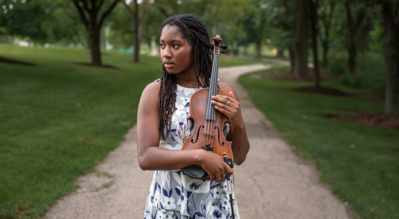 découvrez des collaborations musicales inattendues qui brisent les barrières des genres et surprennent les oreilles. plongez dans l'univers fascinant des artistes qui, malgré des styles contradictoires, créent des œuvres uniques et mémorables.