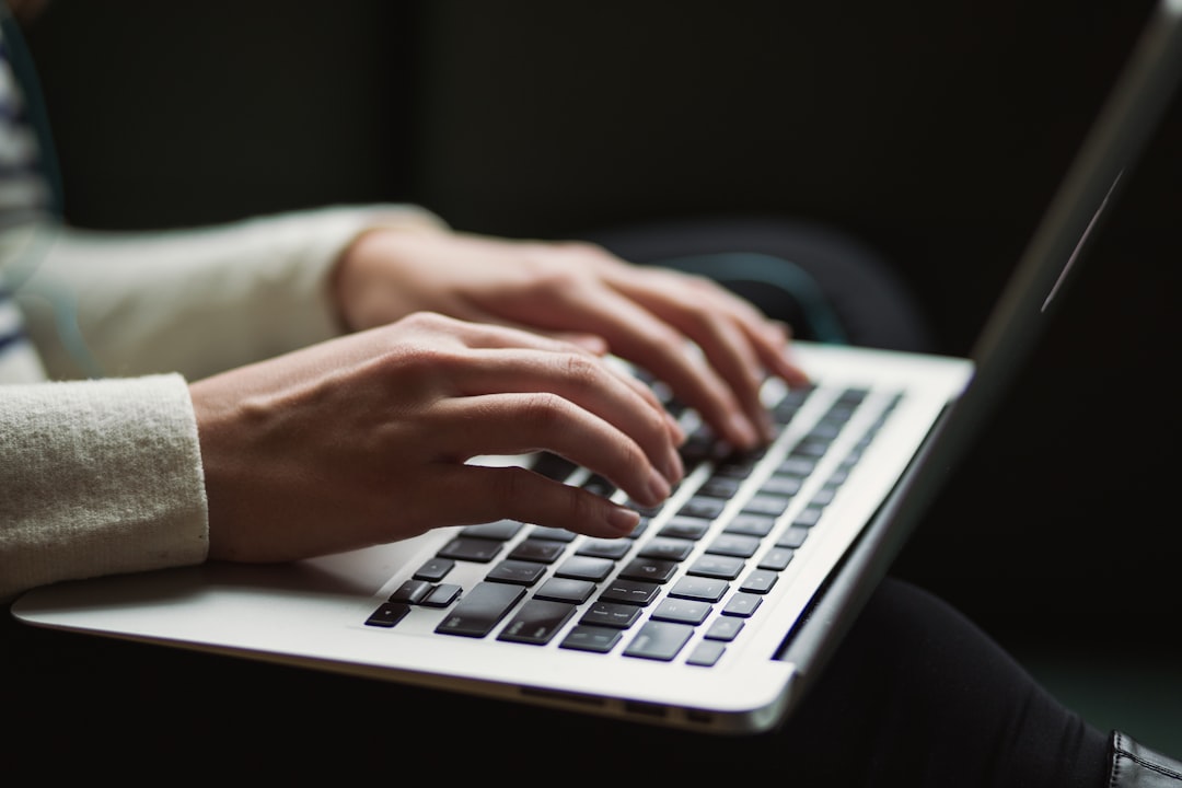 découvrez comment optimiser vos échanges grâce à des conseils pratiques et des astuces pour rédiger des emails efficaces. améliorez votre communication par email et atteignez vos objectifs professionnels.