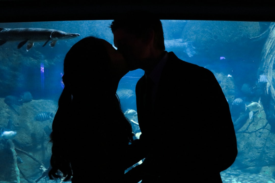 découvrez l'univers des 'kisses', ces douceurs irrésistibles qui apportent tendresse et amour à chaque bouchée. laissez-vous séduire par nos recettes, astuces et idées pour partager des moments sucrés avec vos proches.
