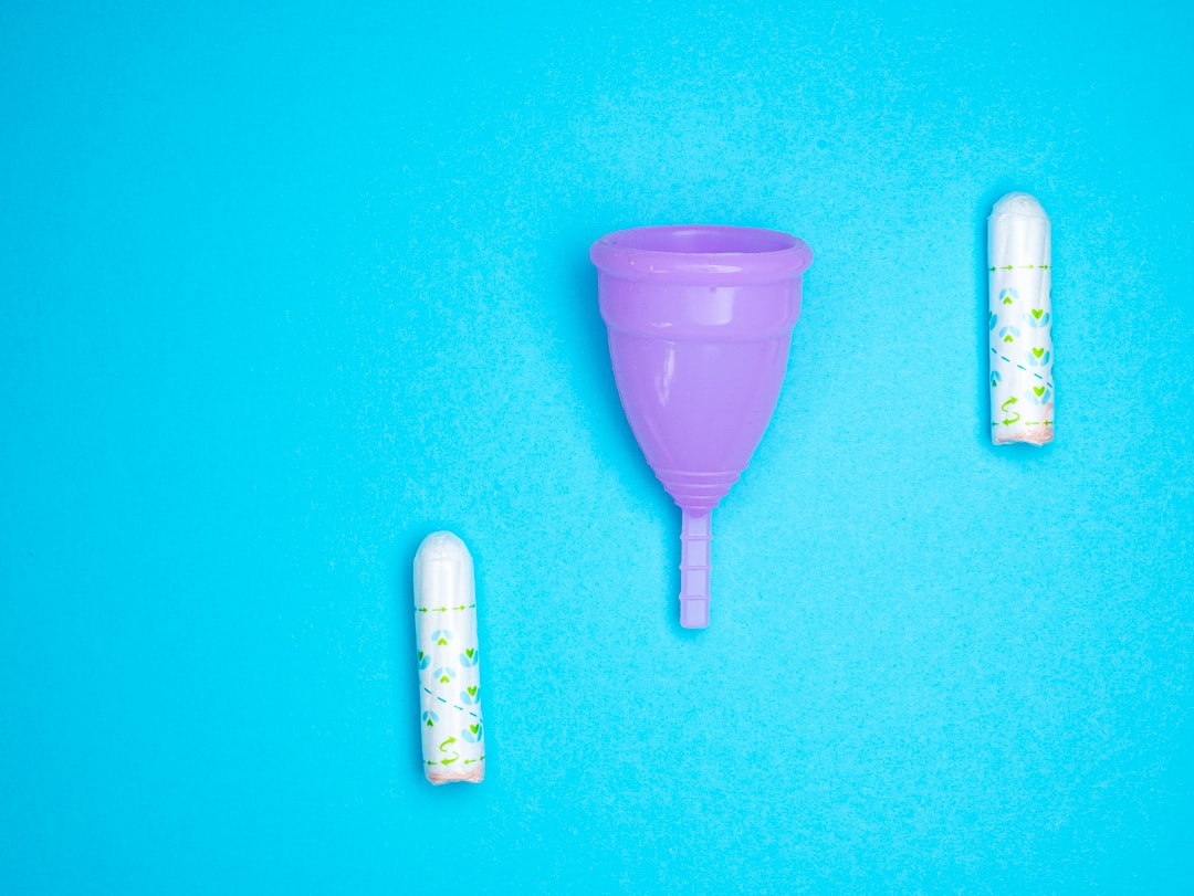 découvrez tout sur le retard menstruel : causes, symptômes et conseils pour mieux comprendre votre cycle. informez-vous sur les options de suivi et quand consulter un professionnel de santé.
