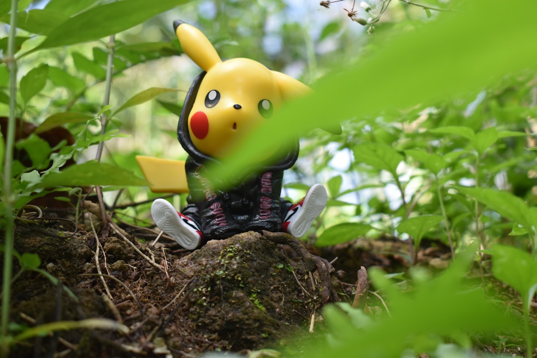 découvrez l'univers fascinant des pokémon, avec ses créatures uniques, ses incroyables aventures et ses stratégies de combat captivantes. plongez dans le monde des dresseurs et des pokémon et explorez tout ce que cet univers magique a à offrir !