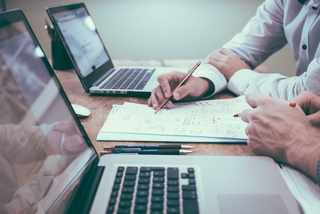 découvrez notre service de support dédié, prêt à répondre à toutes vos questions et à vous accompagner dans l'utilisation de nos produits. bénéficiez d'une assistance rapide et efficace pour améliorer votre expérience client.
