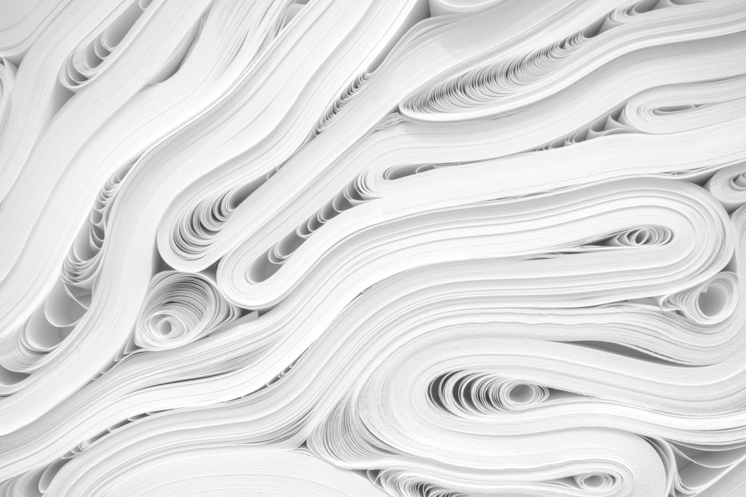 découvrez comment compresser vos fichiers pdf facilement et rapidement. réduisez la taille de vos documents sans compromettre la qualité, et optimisez le stockage et le partage de vos fichiers pdf en quelques clics.
