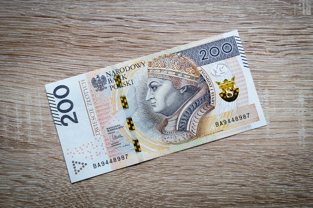découvrez notre outil de conversion de devises facile à utiliser, qui vous permet de comparer les taux de change en temps réel et d'effectuer des transactions en toute simplicité. idéal pour les voyageurs et les professionnels, restez informé des fluctuations du marché et convertissez vos montants en quelques clics.
