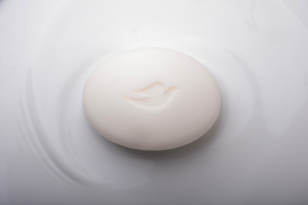 découvrez l'univers de la détente et du bien-être avec 'pampered', une expérience de soin inégalée qui vous chouchoute et revitalise. offrez-vous un moment privilégié de relaxation et de luxe.