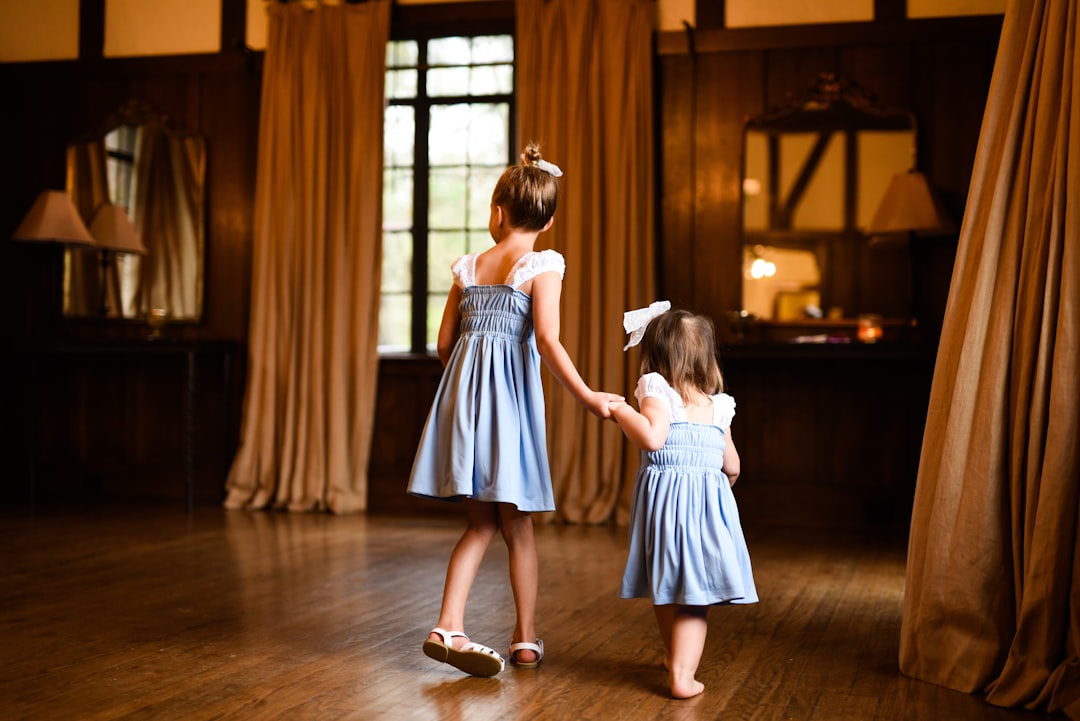 découvrez l'univers enchanté des princesses, leur histoire fascinante, leurs aventures magiques et le monde des contes de fées qui les entourent. plongez dans des récits inspirants et des personnages inoubliables qui continuent d'émerveiller petits et grands.