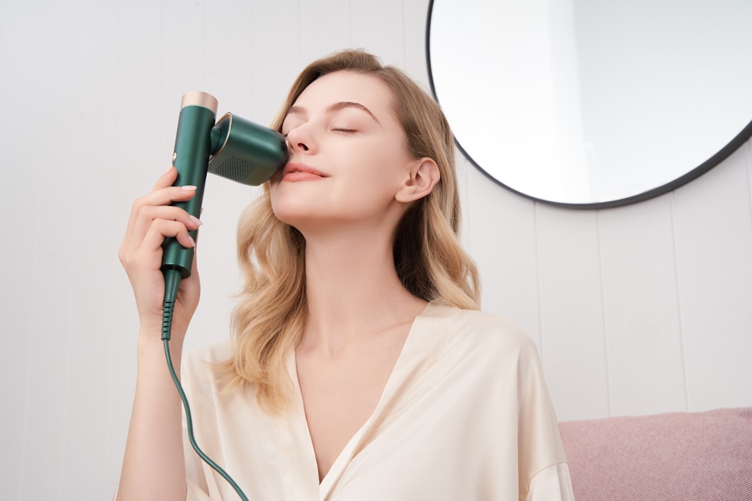 découvrez des méthodes efficaces pour retirer les échardes en toute sécurité. apprenez les techniques appropriées pour enlever une écharde, soulager la douleur et favoriser une guérison rapide.