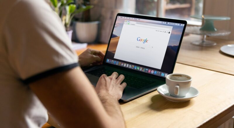 découvrez notre service de traduction professionnel qui vous permet de comprendre et de communiquer efficacement dans toutes les langues. que ce soit pour des documents, des sites web ou des projets personnels, nous garantissons une précision et une clarté exceptionnelles. faites confiance à nos experts pour vos besoins de traduction.
