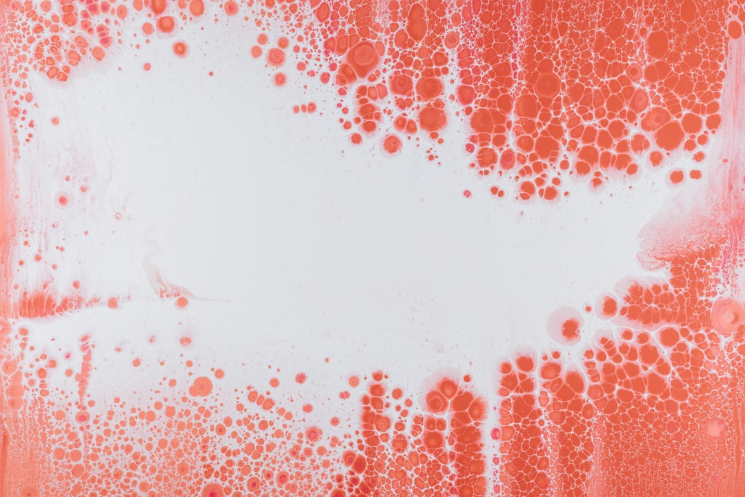 découvrez le rôle crucial des globules blancs dans le système immunitaire, leur diversité et leur capacité à défendre l'organisme contre les infections et maladies. apprenez-en davantage sur leur fonction et leur importance pour la santé.